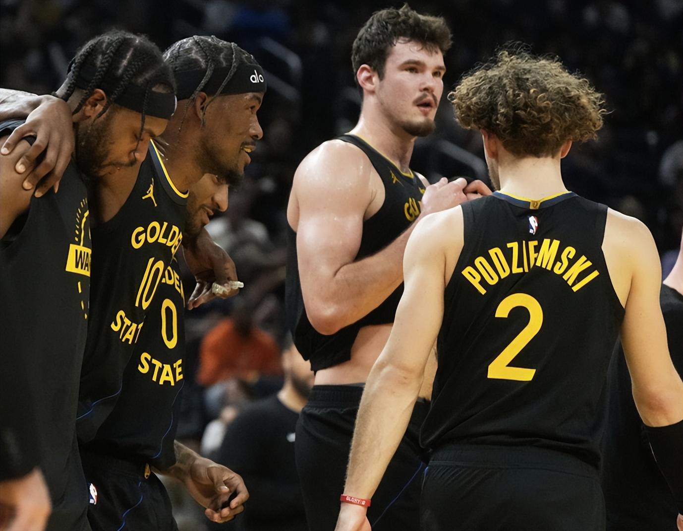 世界杯比赛观看入口-2年1.11亿美金，拒绝交易巴特勒！库里别急，勇士在下一盘大棋