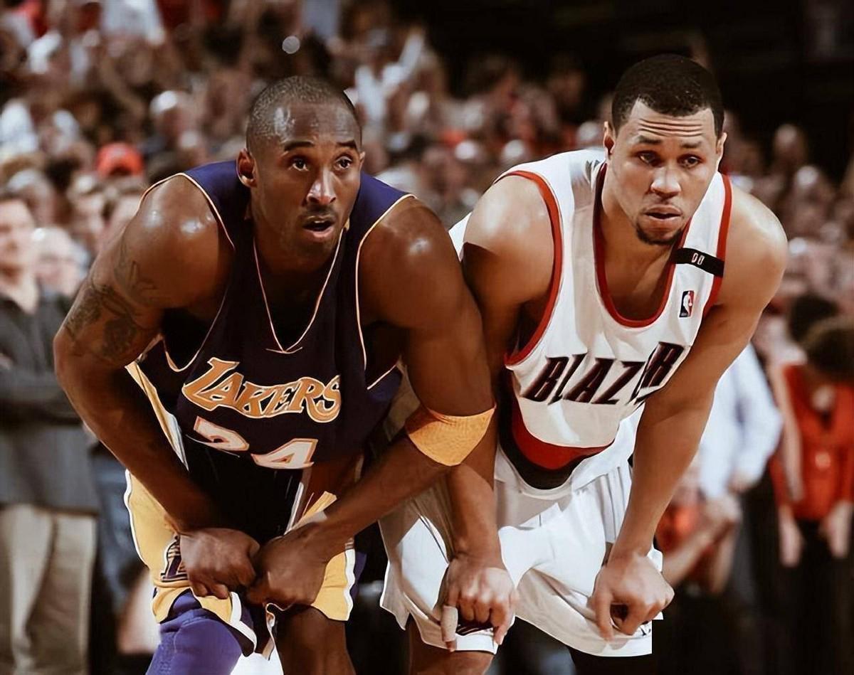 世界杯比赛观看入口-生涯场均18+4+4，科比认可的接班人 只打了6年NBA 开拓者永远的痛